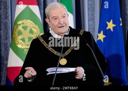 il Presidente della Corte costituzionale Augusto Barbera durante la Presentazione della Relazione annuale della Corte costituzionale sull'attività e sugli indirizzi giurisprudenziali della Corte nel 2023, Palazzo della Consulta a Roma, Lunedì, 18 marzo 2024 (foto Mauro Scrobogna/LaPresse) le Président de la Cour constitutionnelle Augusto Barbera lors de la présentation du rapport annuel de la Cour constitutionnelle sur l’activité et les orientations jurisprudentielles de la Cour en 2023, Palazzo della Consulta à Rome, lundi 18 mars 2024 (photo Mauro Scrobogna/LaPresse) Banque D'Images