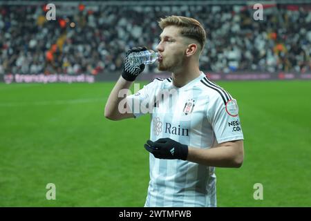 Istanbul, Turquie. 16 mars 2024. Istanbul, Turquie, 16 mars 2024 : Semih Kilicsoy (90 Besiktas) lors du match de football de la Super League turque entre Besiktas et Bitexen Antalyaspor au stade Tupras, Turquie. (/SPP) crédit : photo de presse sportive SPP. /Alamy Live News Banque D'Images