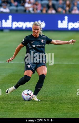 Los Angeles, États-Unis. 17 mars 2024. Los Angeles, États-Unis, 17 mars 2024 : Amandine Henry (26 Angel City FC) lors d'un match de saison régulière de la Ligue nationale féminine de soccer contre Bay FC au BMO Stadium de Los Angeles, CA., États-Unis (USAGE ÉDITORIAL SEULEMENT). (Victor M. Posadas/SPP) crédit : SPP Sport Press photo. /Alamy Live News Banque D'Images