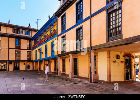 Intérieur de la place El Fontán. Oviedo, Principado de Asturias, Espagne, Europe Banque D'Images