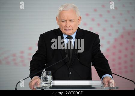 Varsovie, Pologne. 19 mars 2024. L'ancien dirigeant de facto de la Pologne Jaroslaw Kaczynski est vu lors d'une conférence de presse à Varsovie, Pologne, le 19 mars 2024. (Photo de Jaap Arriens/Sipa USA) crédit : Sipa USA/Alamy Live News Banque D'Images