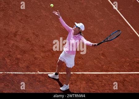 Manavgat, Antalya, Turquie. 19 mars 2024. Una Davis (États-Unis) sert lors des Championnats du monde individuels et par équipe 2024 65-90 (image crédit : © Mathias Schulz/ZUMA Press Wire) USAGE ÉDITORIAL SEULEMENT! Non destiné à UN USAGE commercial ! Banque D'Images