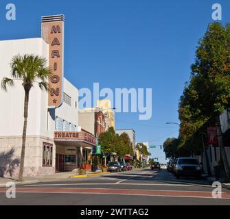 Théâtre historique Marion sur Magnolia Street dans la «capitale mondiale du cheval» - Ocala, Floride Banque D'Images