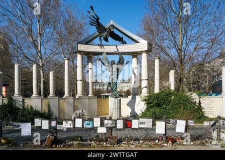 Budapest, Hongrie- 03 mars 2024 : un mémorial dédié aux victimes de l'occupation nazie pendant la seconde Guerre mondiale Banque D'Images