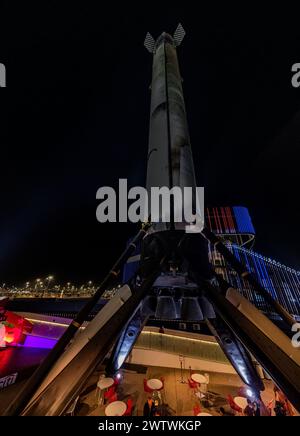 DUBAÏ, Émirats arabes Unis - 30 OCTOBRE 2021 : première étape de la fusée Falcon 9 dans le pavillon des États-Unis à l'Expo 2020 à Dubaï, Émirats arabes Unis. Banque D'Images