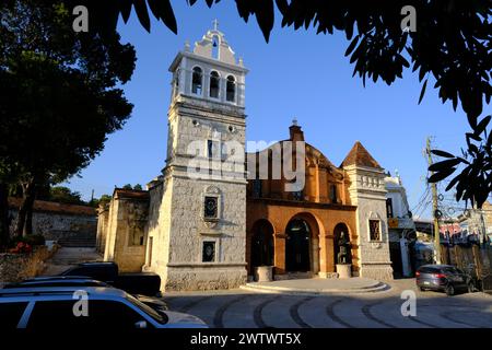 La cathédrale militaire de Santa Bárbara dans la zone coloniale de Saint-Domingue. République dominicaine Banque D'Images