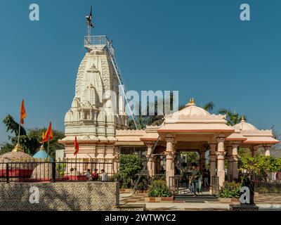 03 10 2024 Shri Kal Bhairav Mandir ou Temple à Bolundra, près de Idar Sabarkantha Gujarat Inde Asie. Banque D'Images