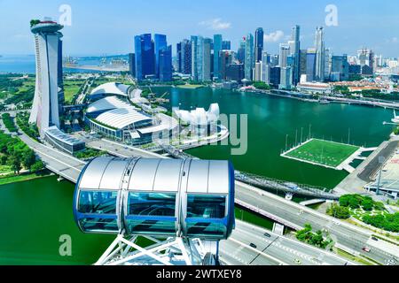 SINGAPOUR-2 OCTOBRE 2018 : vue sur le paysage urbain de Singapour depuis Singapore Flyer Banque D'Images