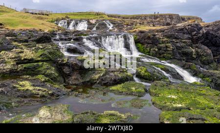 Dunseverick Falls, États-Unis Côte d'Antrim , Irlande du Nord Banque D'Images