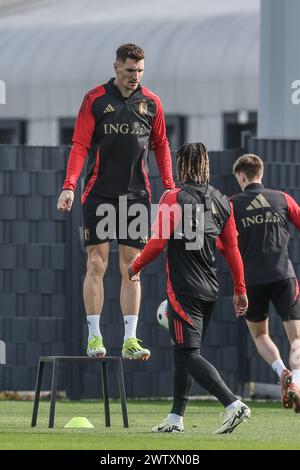 Tubize, Belgique. 20 mars 2024. Le belge Thomas Meunier photographié lors d'une séance d'entraînement de l'équipe nationale belge de football Red Devils, au centre d'entraînement de la Royal Belgian Football Association, à Tubize, mercredi 20 mars 2024. L'équipe se prépare pour deux matchs amicaux, contre l'Irlande et l'Angleterre, en prévision des Championnats d'Europe 2024. BELGA PHOTO BRUNO FAHY crédit : Belga News Agency/Alamy Live News Banque D'Images