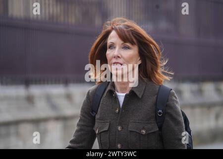 Londres, Royaume-Uni 20 mars 2024 Kay Burley, présentateur de Sky News et boradcaster vu à Westminster. Credit : amer Ghazzal/Alamy Live News Banque D'Images