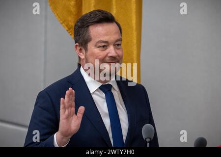 Berlin, Allemagne. 20 mars 2024. Uli Grötsch, le nouveau commissaire fédéral de la police fédérale, prête serment. Crédit : Michael Kappeler/dpa/Alamy Live News Banque D'Images