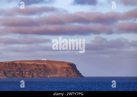 Ilheu de Cima. C'est une petite île à environ 400 mètres au large de la côte est de l'île de Porto Santo, Madère, Portugal Banque D'Images