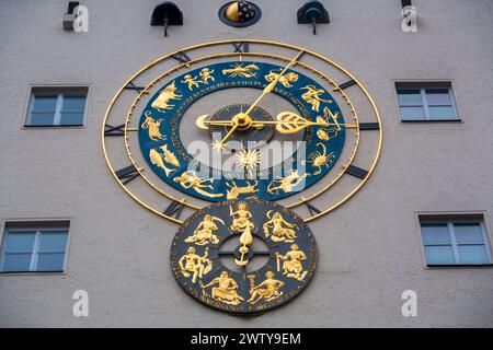 Munich, Allemagne - DEC 26, 2021 : le Deutsches Museum, Musée allemand des chefs-d'œuvre de la science et de la technologie à Munich, le plus grand musée du monde Banque D'Images