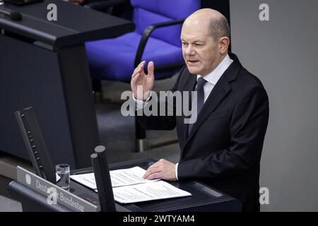 OLAF Scholz, Bundeskanzler, aufgenommen im Rahmen der Regierungserklaerung zum Europaeischen rat. Berlin, 20.03.2024. Berlin Deutschland *** Olaf Scholz, chancelier fédéral, enregistré dans le cadre de la déclaration du gouvernement sur le Conseil européen Berlin, 20 03 2024 Berlin Allemagne Copyright : xx Banque D'Images