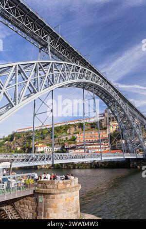 Portugal, Porto, Pont Luís I (Ponte Luís I) sur le fleuve Douro Banque D'Images