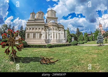 Monastère Curtea de Argeș, Roumanie, monastère orthodoxe construit entre 1515-1517 par Neagoe Basarab et célèbre monument architectural en Valachie. Banque D'Images