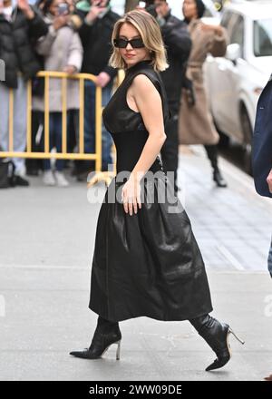 Sydney Sweeney arrive à The View aux studios ABC le 20 mars 2024 à New York. Banque D'Images