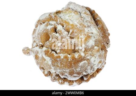 Rothenburger Schneeball (pâte boule de neige de la ville allemande de Rothenburg) isolé sur fond blanc Banque D'Images