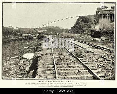Photographie vintage de la construction du canal de Panama, Culebra coupé, voie ferrée, 1902 Banque D'Images