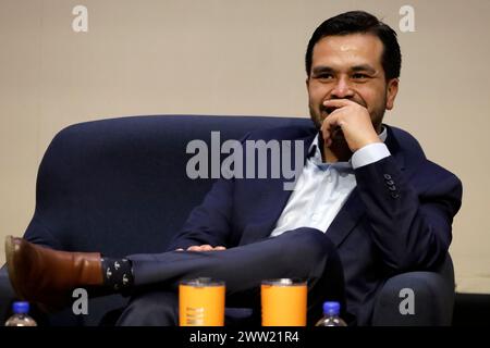 Mexico, Mexique. 20 mars 2024. 20 mars 2024, Mexico, Mexique : Jorge Alvarez Maynez, candidat à la présidence du Mexique par le Parti du mouvement citoyen, gesticule lors d'une rencontre avec les étudiants de l'Universidad la salle dans le cadre de leurs activités de campagne vers la présidence du Mexique. Le 20 mars 2024 à Mexico, Mexique. (Photo de Luis Barron/Eyepix Group/Sipa USA) crédit : Sipa USA/Alamy Live News Banque D'Images