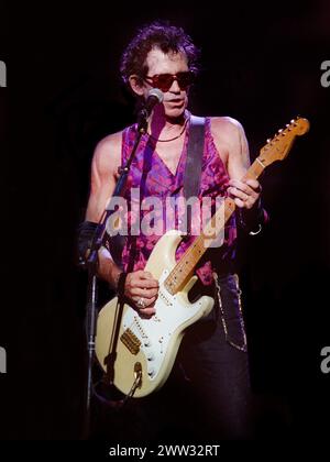 Keith Richards des Rolling Stones à la Brixton Academy, Londres, Royaume-Uni juillet 1995 Banque D'Images