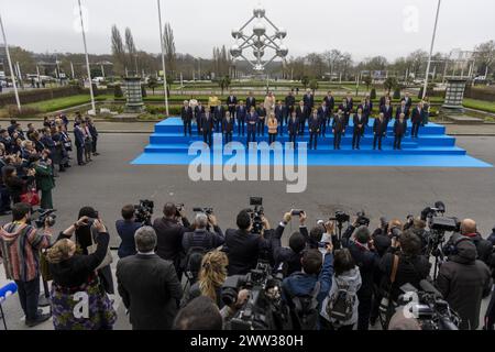 Bruxelles, Belgique. 21 mars 2024. Portrait de famille réalisé lors d’un sommet sur l’énergie nucléaire, organisé par l’Agence internationale de l’énergie atomique et la présidence belge du Conseil de l’Union européenne, jeudi 21 mars 2024 à Bruxelles. BELGA PHOTO NICOLAS MAETERLINCK crédit : Belga News Agency/Alamy Live News Banque D'Images