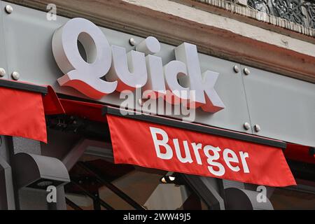 Quick Restaurant illustration des enseignes commerciales et des magasins à Lyon, France le 9 février 2024. Photo Julien Reynaud/APS-medias/ABACAPRESS.COM Banque D'Images