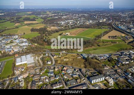 Luftbild, Gewerbegebiet Pinner Straße, Wiesen und Felder, Firmengelände PST - PROFESSIONAL support technologies gmbh, Blick zum Ortsteil Birth, Hetterscheidt, Heiligenhaus, Ruhrgebiet, Rhénanie-du-Nord-Westphalie, Deutschland ACHTUNGxMINDESTHONORARx60xEURO *** vue aérienne, zone industrielle Pinner Straße, prairies et champs, locaux de l'entreprise PST Professional support technologies gmbh, vue sur le district naissance, Hetterscheidt, Heiligenhaus, Ruhr area, Rhénanie du Nord-Westphalie, Allemagne ATTENTIONxMINDESTHONORARx60xEURO Banque D'Images