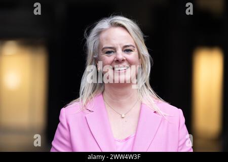 AMSTERDAM - Portrait de Marieke de Witte lors de la présentation du livre MARENGO - le processus le plus malade et empoisonné jamais. Oosterwijk, en collaboration avec la journaliste criminelle Marieke de Witte, a rendu compte de l'important processus de liquidation de Marengo pendant six ans. ANP EVA PLEVIER pays-bas OUT - belgique OUT Banque D'Images