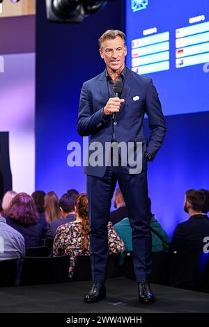 Paris, France. 20 mars 2024. Hervé Renard lors du tirage au sort final du tournoi de football des Jeux Olympiques au siège de Paris 2024 le 20 mars 2024 à Paris, France. Crédit : Victor Joly/Alamy Live News Banque D'Images