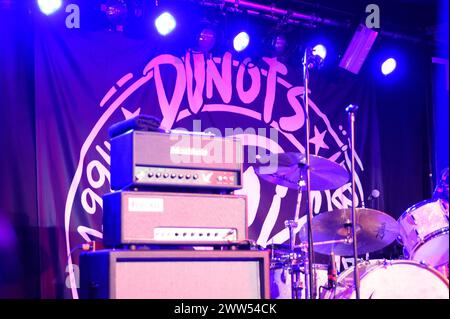 Munich, Allemagne. 20 mars 2024. Munich, Allemagne, 20 mars 2024 : toile de fond de Donots avant le Mini Birthday Slam 24 au Strom, Munich. (Sven Beyrich/SPP) crédit : photo de presse sportive SPP. /Alamy Live News Banque D'Images