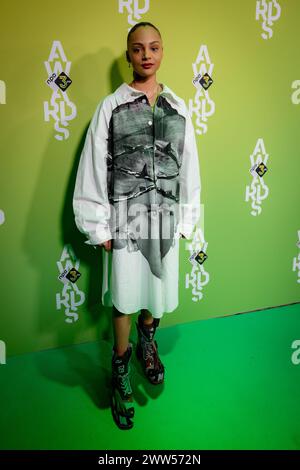 LA HAYE - 21/03/2024, Zoë Livay sur le tapis vert avant la remise des 3FM Awards, les prix pop publics annuels récompensant les meilleurs artistes et artistes néerlandais. ANP LEVIN DEN BOER pays-bas Out - belgique Out Banque D'Images