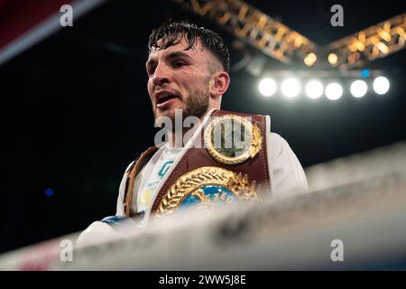 Owen Cooper remporte le titre WBO European Welterweight Banque D'Images