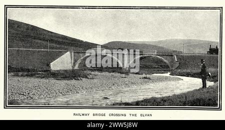 Photographie vintage du viaduc d'eau d'Elvan, du pont ferroviaire, du Leadhills et du Wanlockhead Light Railway, Écosse, 1902 Banque D'Images