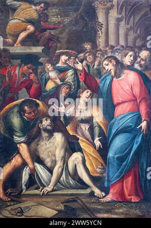 MILAN, ITALIE - 6 MARS 2024 : la peinture Résurrection de Lazare dans l'église Chiesa di Santa Maira del Carmine par Giovan Mauro della Rovere Banque D'Images