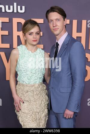 Los Angeles, Californie 21 mars 2024. Joey King et Steven Piet à Hulu's We Were the Luck Ones LA première le 21 mars 2024 à l'Academy Museum of Motion Pictures de Los Angeles, Californie. Crédit : Faye Sadou/Media Punch/Alamy Live News Banque D'Images