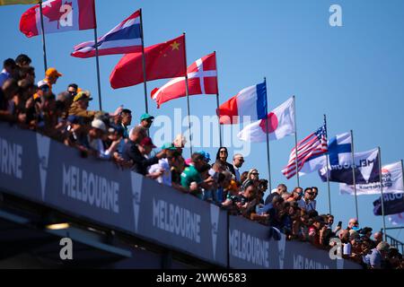 Melbourne, Australie. 22 mars 2024. Fans lors du Rolex Australian Grand Prix de formule 1 2024, 3ème manche du Championnat du monde de formule 1 2024 du 22 au 24 mars 2024 sur le circuit Albert Park, à Melbourne, Australie - photo Eric Alonso/DPPI crédit : DPPI Media/Alamy Live News Banque D'Images