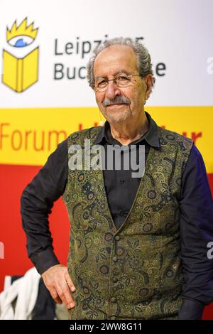 Leipzig, Allemagne. 22 mars 2024. Rafik Schami, auteur syro-allemand, est sur le point de donner une lecture à la Foire du livre de Leipzig. Crédit : Jan Woitas/dpa/Alamy Live News Banque D'Images