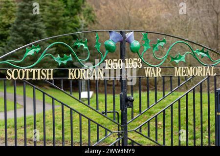 Accès au mémorial écossais de la guerre de Corée, Bathgate, West Lothian Banque D'Images