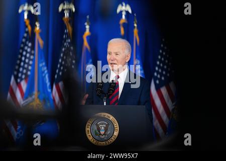 Le président Joe Biden prend la parole au Pieper-Hillside Boys & Girls Club à Milwaukee, Wisconsin, États-Unis, le mercredi 13 mars, 2024. Banque D'Images