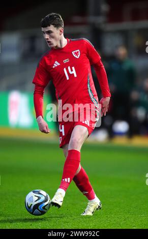 Le gallois Joel Cotterill en action lors du match du groupe I du Championnat UEFA Euro U21 à Rodney Parade, Newport. Date de la photo : vendredi 22 mars 2024. Banque D'Images