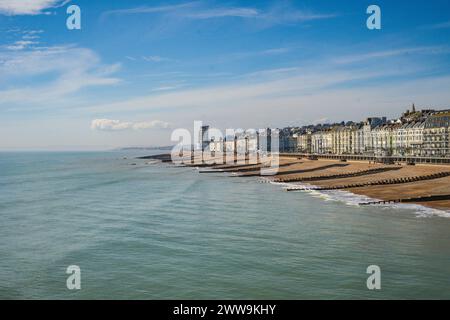 Hasting Sea Front sur la côte sud du Royaume-Uni prise sur sony A7II avec 50MM 1,8. Banque D'Images