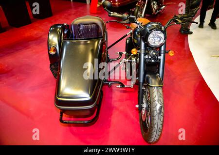 JAWA 300 perak sidecar Istanbul Turkiye 03 21 2024 motobike 2024 Banque D'Images