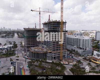 Fort Lauderdale, FL, États-Unis - 17 mars 2024 : photo de drone aérien Selene Oceanfront Residences Banque D'Images