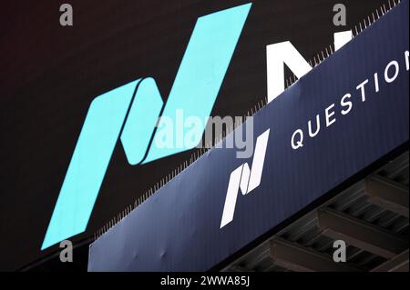 New York, États-Unis. 22 mars 2024. Vue du bâtiment Nasdaq MarketSite à Times Square, alors que le Nasdaq a établi un troisième record vendredi, clôturant à 16,428.82, New York, NY, le 22 mars, 2024. (photo par Anthony Behar/Sipa USA) crédit : Sipa USA/Alamy Live News Banque D'Images