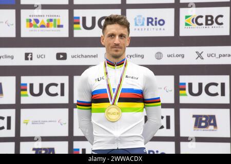 Rio de Janeiro, Brésil. 22 mars 2024. Kevin le Cunff, de France, médaillé d'or et vainqueur de la course C4 scratch masculine. Crédit : Casey B. Gibson/Alamy Live News Banque D'Images