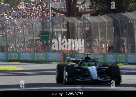 Albert Park, Australie, 23 mars 2024. Grande-Bretagne Lewis Hamilton au volant de l'Allemagne Mercedes-AMG Petronas F1 Team lors du Rolex Australian Formula One Grand Prix 2024 sur le circuit du Grand Prix de Melbourne le 23 mars 2024 à Albert Park, en Australie. Crédit : /Speed Media/Alamy Live News Banque D'Images