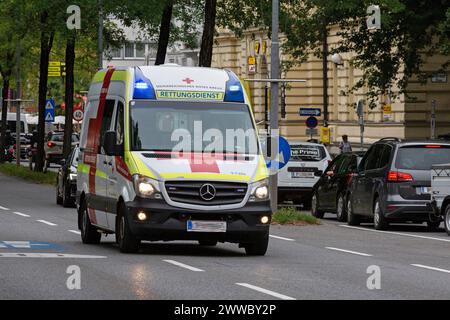 Voiture de sauvetage en action Banque D'Images