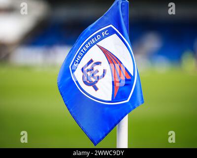 Chesterfield, Royaume-Uni. 23 mars 2024. Vue générale d'un drapeau d'angle du SMH Group Stadium lors du match de la Ligue nationale Chesterfield FC contre Boreham Wood FC Vanarama au SMH Group Stadium, Chesterfield, Angleterre, Royaume-Uni le 23 mars 2024 crédit : Every second Media/Alamy Live News Banque D'Images